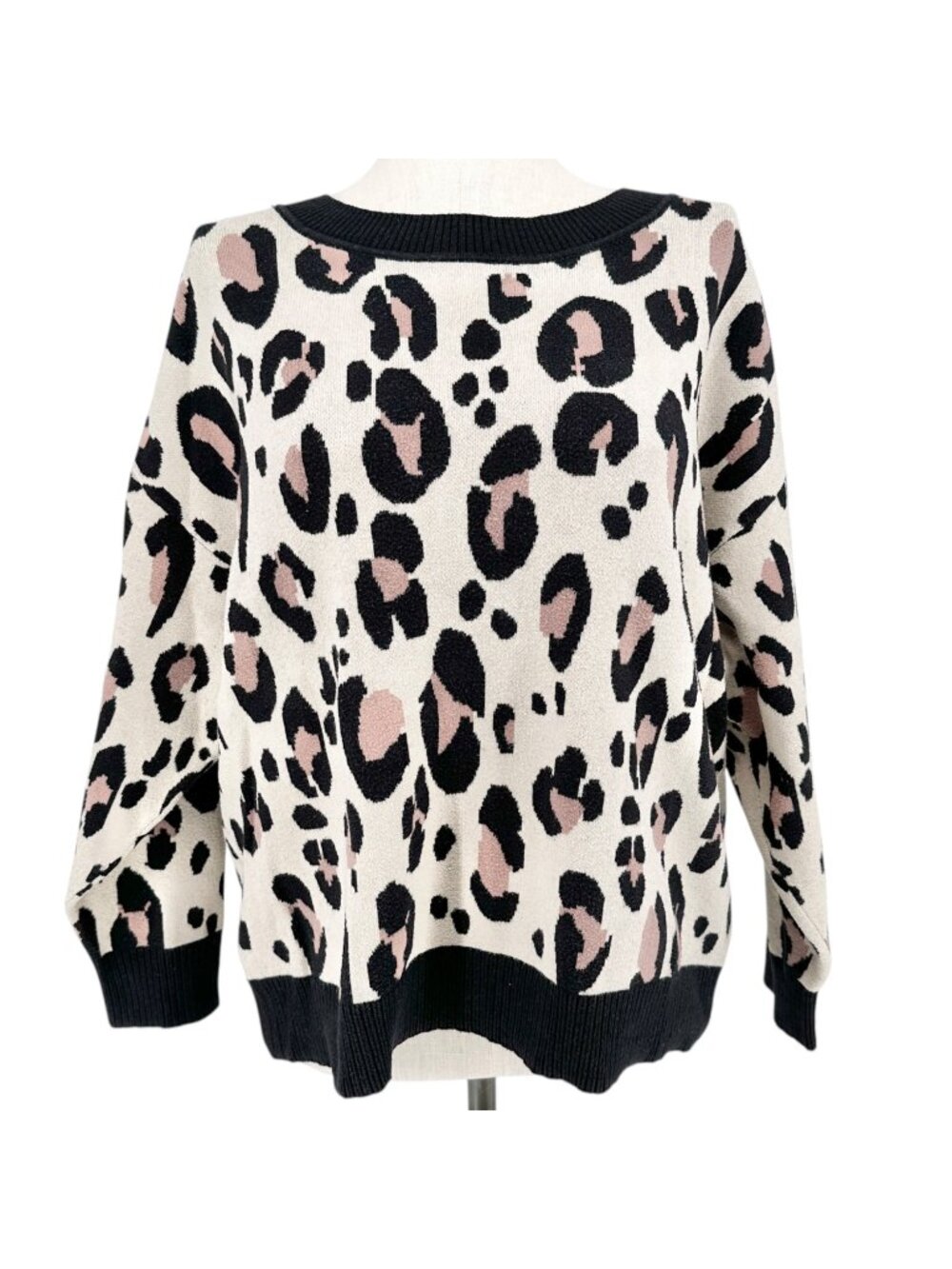 Evri Leopard Print Sweater Womens 2X Black Pink Beige Patterned Knit Crew Neck
